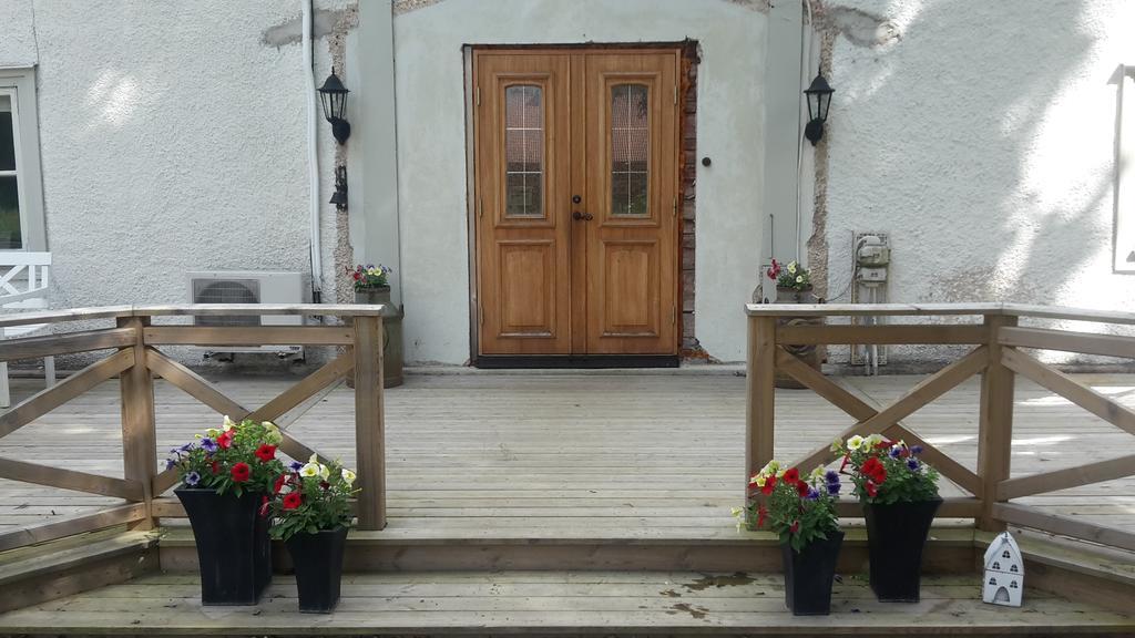 Bjaerkeryd Soedergard Bed & Stable Villa Kisa Exterior photo